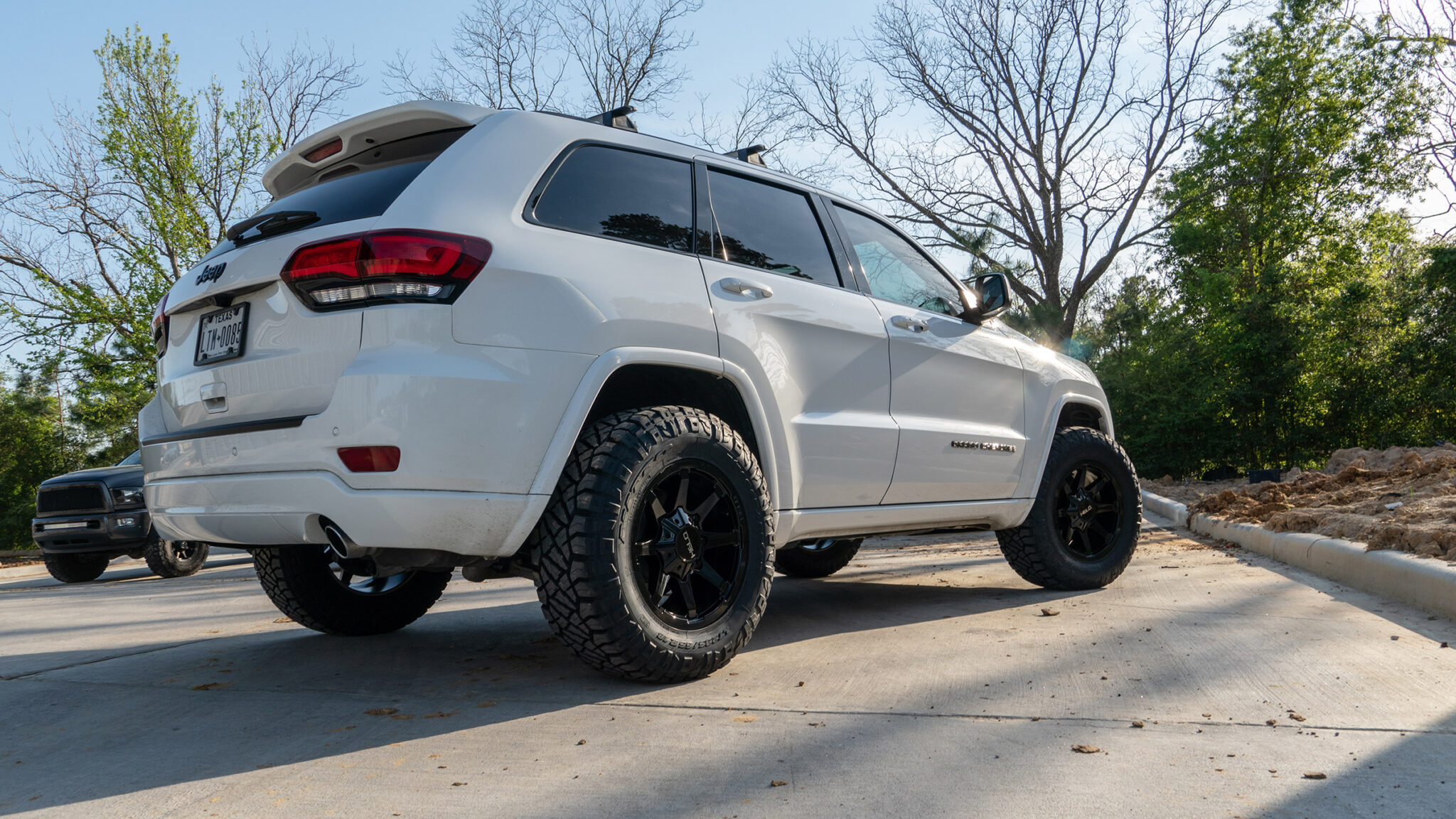 2019 Jeep Grand Cherokee - All Out Offroad